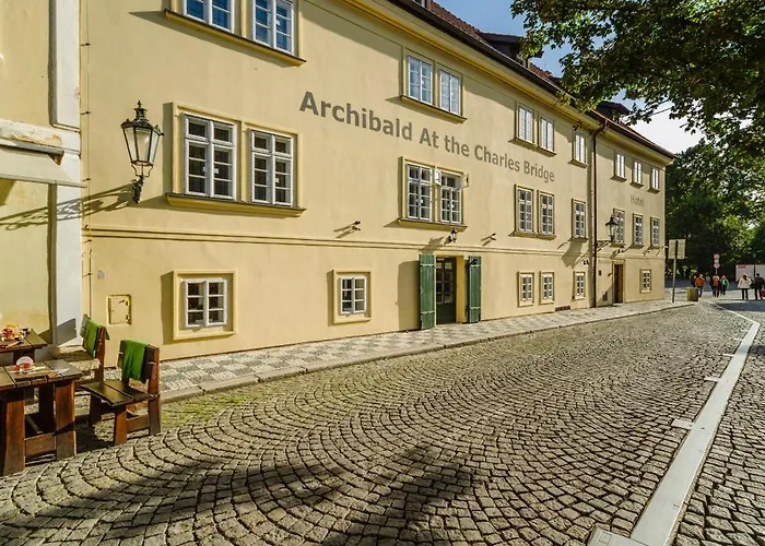 Hotel Archibald At The Charles Bridge