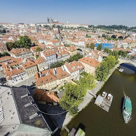 Archibald At The Charles Bridge 4* Prague