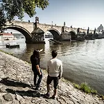 Hotel Archibald At The Charles Bridge