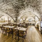 Archibald At The Charles Bridge Hotel 4*