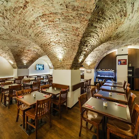 Archibald At The Charles Bridge Otel 4*